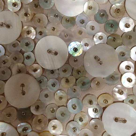 Small, white - Picture 3 of 4